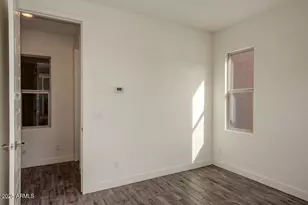 4708 E Daley Ln, Phoenix, AZ 85050 - Photo 25