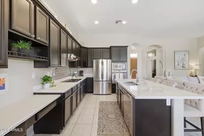 5670 W Irma Lane, Glendale, AZ 85308 - Photo 9