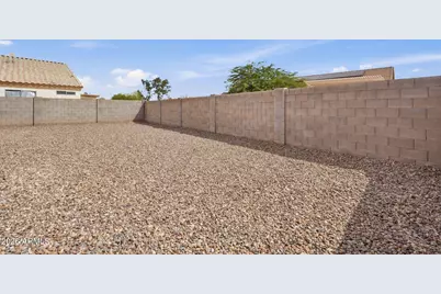 9325 W Concordia Drive, Arizona City, AZ 85123 - Photo 27