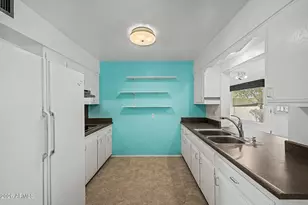 13210 N 108th Dr, Sun City, AZ 85351 - Photo 11