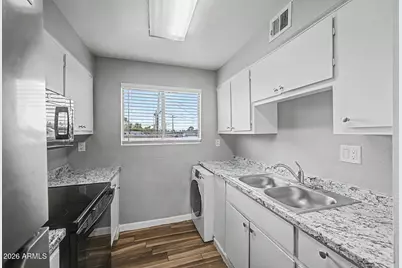 7144 N 66th Drive #APT 102, Glendale, AZ 85301 - Photo 19