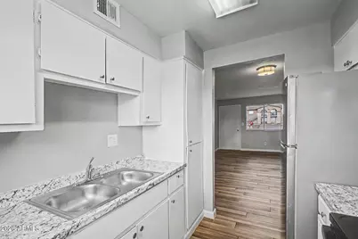 7144 N 66th Drive #APT 102, Glendale, AZ 85301 - Photo 21