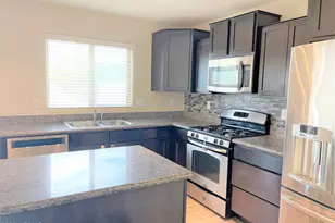 7826 S Peppertree Dr, Gilbert, AZ 85298 - Photo 7