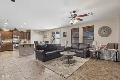 18049 W Ivy Lane, Surprise, AZ 85388 - Photo 15