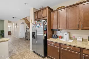 18049 W Ivy Ln, Surprise, AZ 85388 - Photo 9
