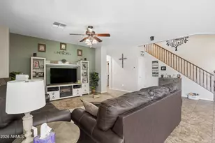 18049 W Ivy Ln, Surprise, AZ 85388 - Photo 13