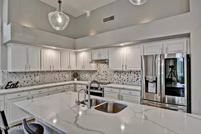 13059 E Poinsettia Drive, Scottsdale, AZ 85259 - Photo 15