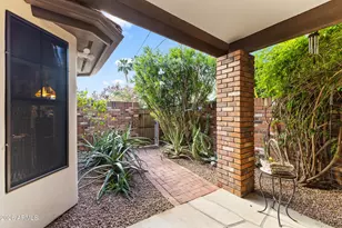 610 W Glenn Dr, Phoenix, AZ 85021 - Photo 31