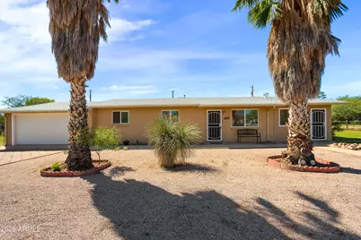 150 E Oak Street, Huachuca City, AZ 85616 - Photo 1