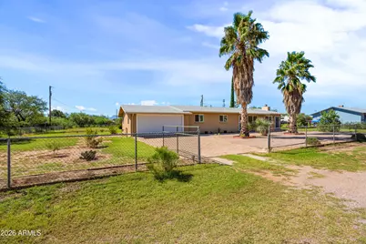 150 E Oak Street, Huachuca City, AZ 85616 - Photo 35