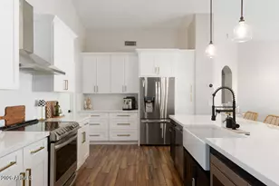 23861 North 21st Pl, Phoenix, AZ 85024 - Photo 5