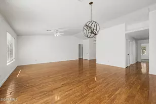 10521 W Virginia Ave, Avondale, AZ 85392 - Photo 7
