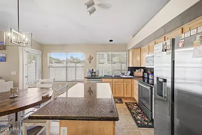 20922 N 38th Place, Phoenix, AZ 85050 - Photo 13