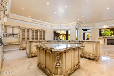 4807 E Crystal Lane, Paradise Valley, AZ 85253 - Photo 11