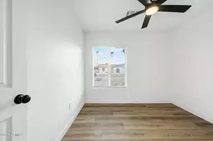 1004 W Manhatton Dr, Tempe, AZ 85282 - Photo 17