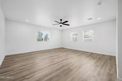 1004 W Manhatton Drive, Tempe, AZ 85282 - Photo 9