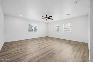 1004 W Manhatton Dr, Tempe, AZ 85282 - Photo 9