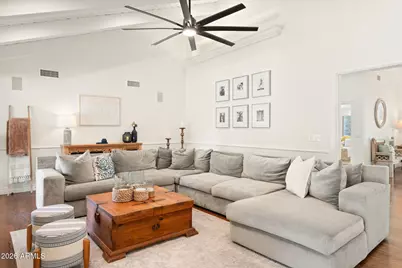 641 E Houston Avenue, Gilbert, AZ 85234 - Photo 15