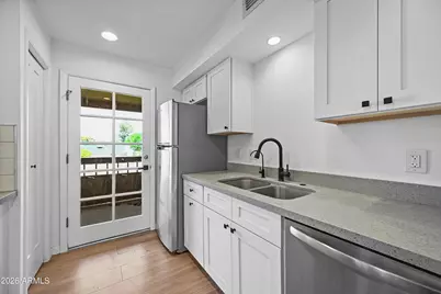 5998 N 78th Street #Unit 208, Scottsdale, AZ 85250 - Photo 7