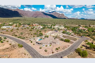 1111 S Deer Run Court, Apache Junction, AZ 85119 - Photo 3