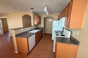 16504 W Moreland St, Goodyear, AZ 85338 - Photo 5