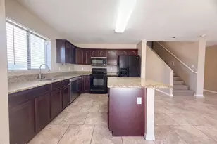 3203 W Santa Cruz Ave, San Tan Valley, AZ 85144 - Photo 5