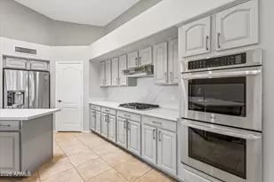 17936 N Linkletter Ln, Surprise, AZ 85374 - Photo 13