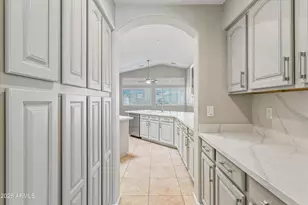 17936 N Linkletter Ln, Surprise, AZ 85374 - Photo 9
