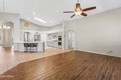 17936 N Linkletter Lane, Surprise, AZ 85374 - Photo 9