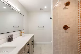 8301 E Crestwood Way, Scottsdale, AZ 85250 - Photo 25