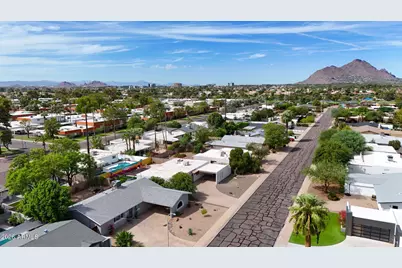 8301 E Crestwood Way, Scottsdale, AZ 85250 - Photo 47