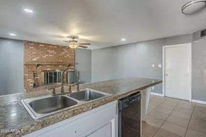 3236 S Kenwood Lane, Tempe, AZ 85282 - Photo 13
