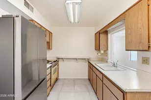 13811 N Garden Ct Dr, Sun City, AZ 85351 - Photo 11