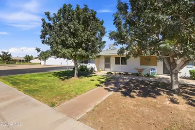 13811 N Garden Court Drive, Sun City, AZ 85351 - Photo 29