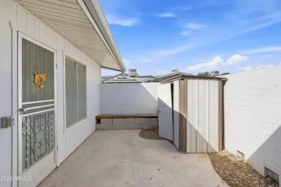 13811 N Garden Court Drive, Sun City, AZ 85351 - Photo 25