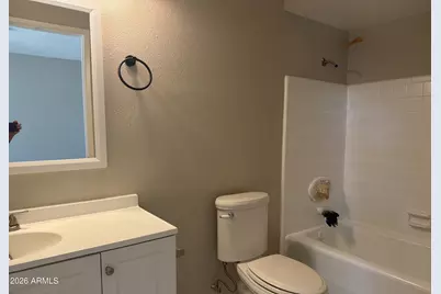 8334 N 57th Drive, Glendale, AZ 85302 - Photo 5