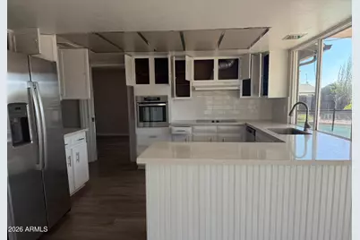 8334 N 57th Drive, Glendale, AZ 85302 - Photo 3