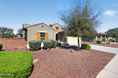 18576 W Kendall Street, Goodyear, AZ 85338 - Photo 3