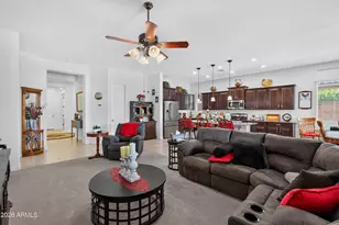 18576 W Kendall St, Goodyear, AZ 85338 - Photo 21
