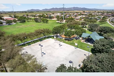 18576 W Kendall Street, Goodyear, AZ 85338 - Photo 85