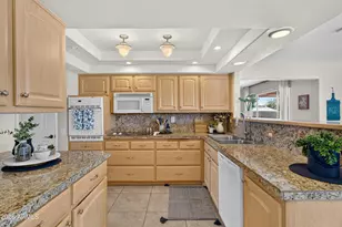 17610 N Calico Dr, Sun City, AZ 85373 - Photo 9