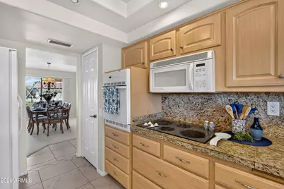17610 N Calico Drive, Sun City, AZ 85373 - Photo 11