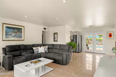 4329 N 35th Street, Phoenix, AZ 85018 - Photo 7