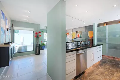 110 W Victoria Square, Phoenix, AZ 85013 - Photo 7