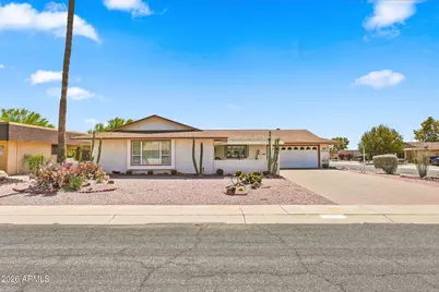 11053 W Pine Hollow Drive, Sun City, AZ 85351 - Photo 1