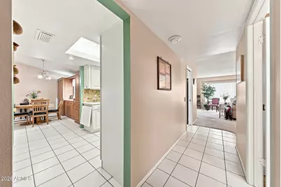 11053 W Pine Hollow Drive, Sun City, AZ 85351 - Photo 25