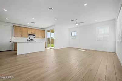 2285 S Swan Court, Gilbert, AZ 85295 - Photo 3