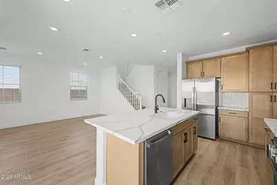 2285 S Swan Court, Gilbert, AZ 85295 - Photo 5