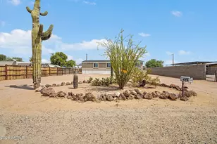 645 S Cornwall Dr, Apache Junction, AZ 85120 - Photo 1