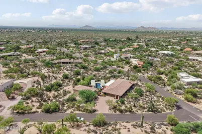9421 E Here To There Drive, Carefree, AZ 85377 - Photo 59